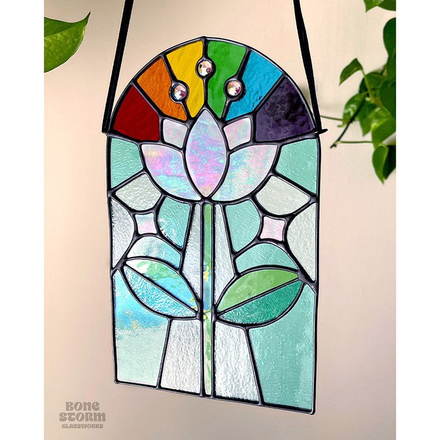 Bonestorm Glassworks: White 3 Gem Flower Suncatcher