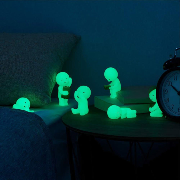 Smiski Bed Glow in the Dark Blind Box - Leanna Lin&