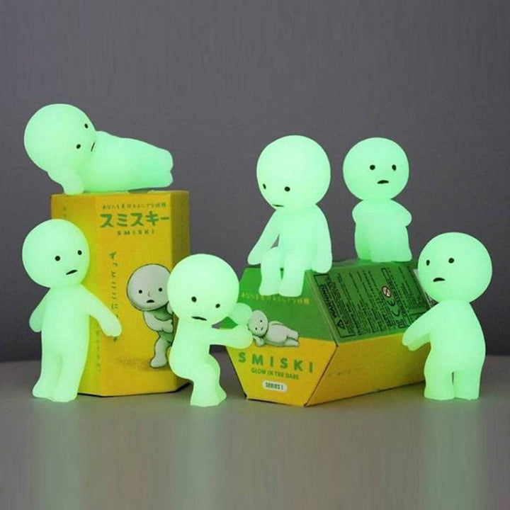 Smiski Series 1 Glow in the Dark Blind Box - Leanna Lin&