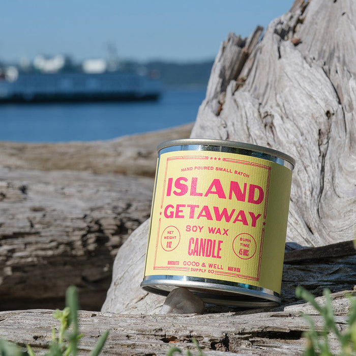 Happy Place 8 oz Candle: Island Getaway